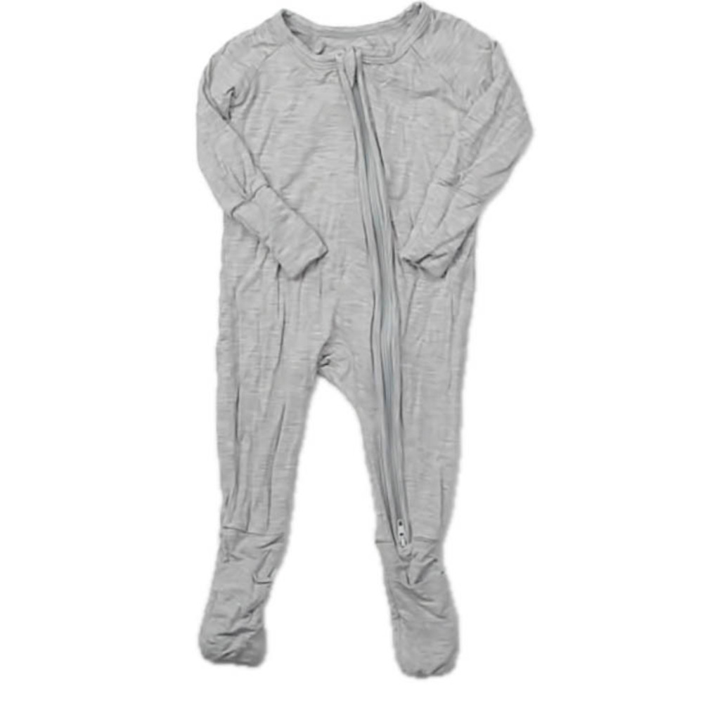 Scainf Boys Gray 1-piece footed Pajamas size: Newborn
